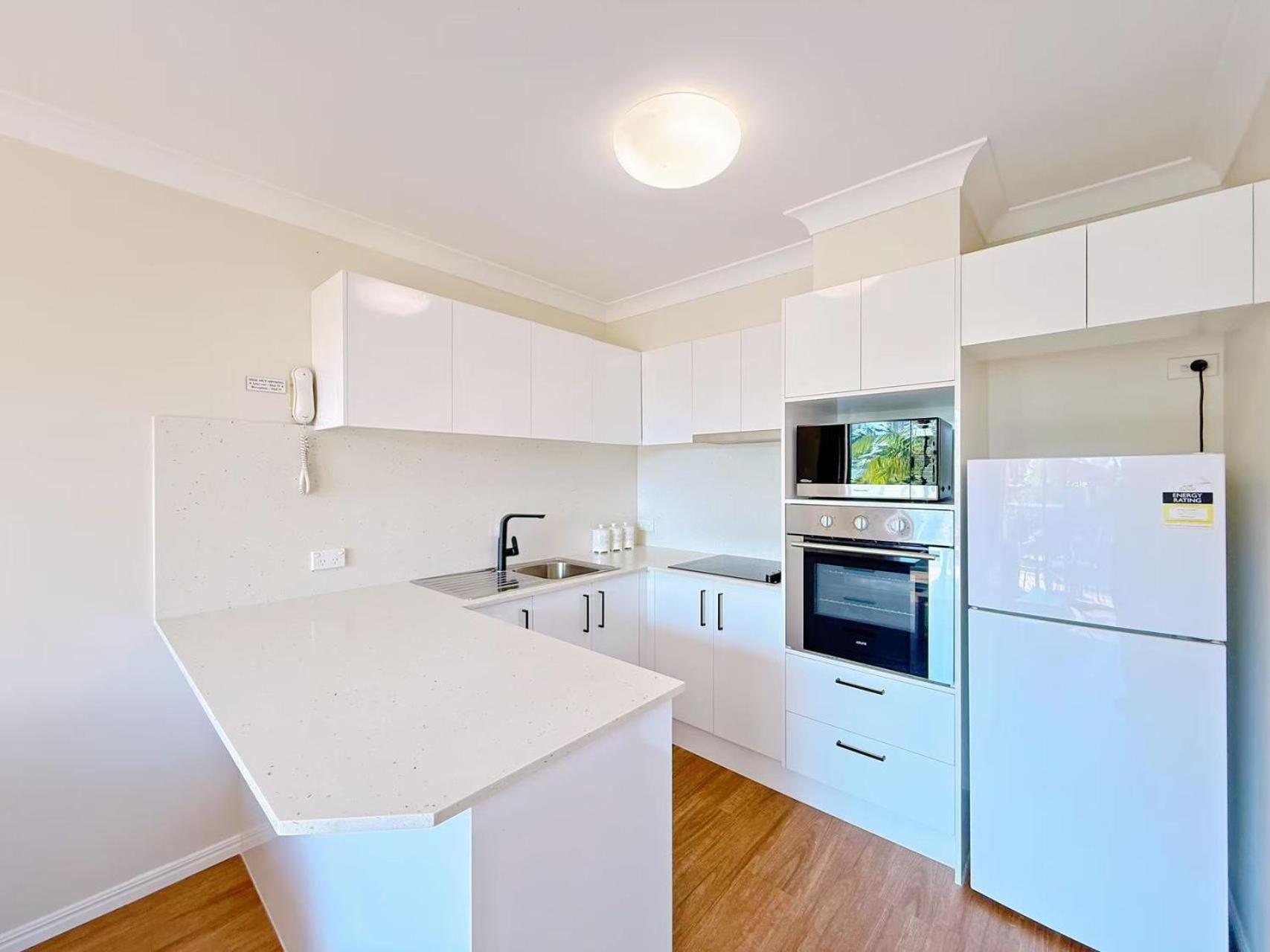 Karana Palms Aparthotel Gold Coast
